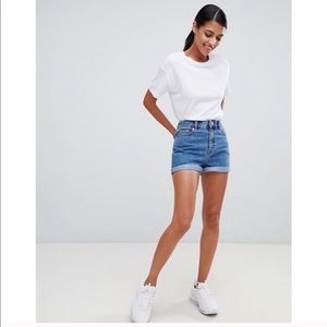 ASOS Design denim Ritson mom shorts